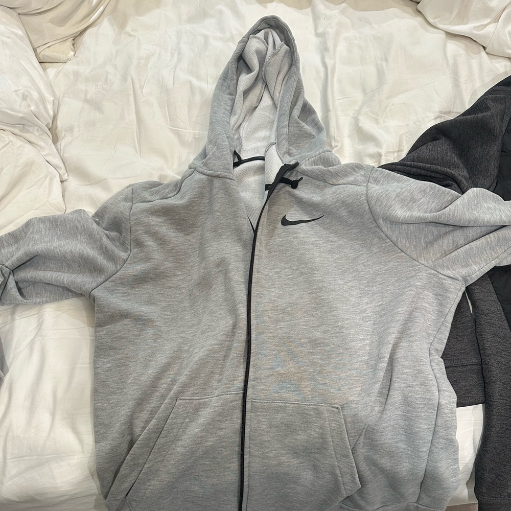 Nike zip up hoodie